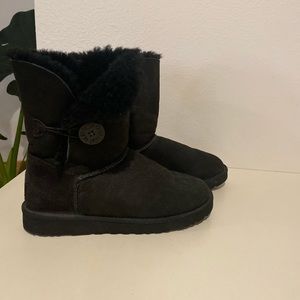 UGG Bailey Button Boot